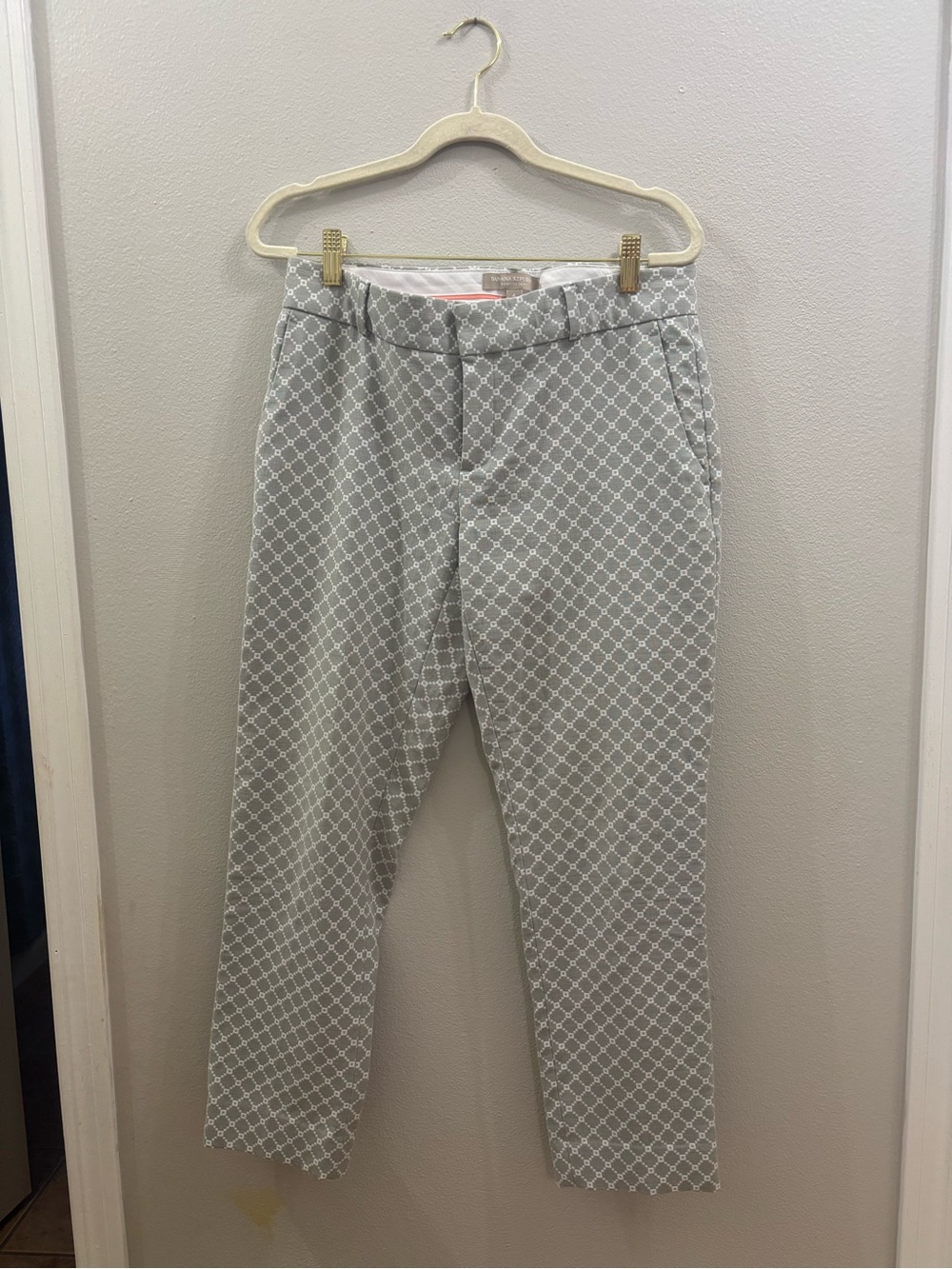 Banana Republic Gray Geometric Patterned Hampton fit size 4